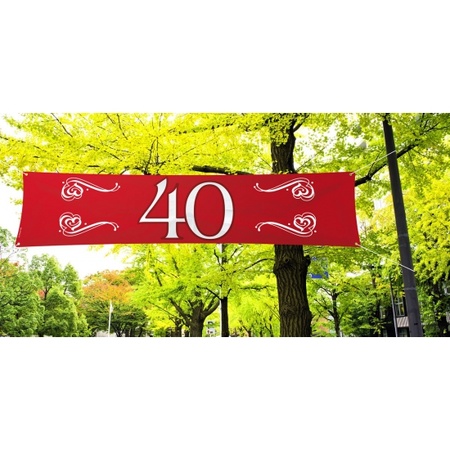 Rode banner met het nummer 40