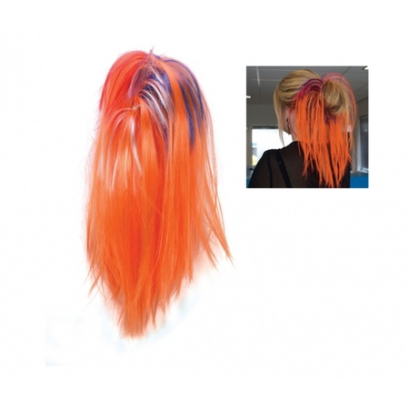 Orange hairextension