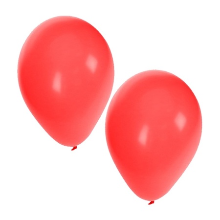 Helium tank met 30 rode ballonnen